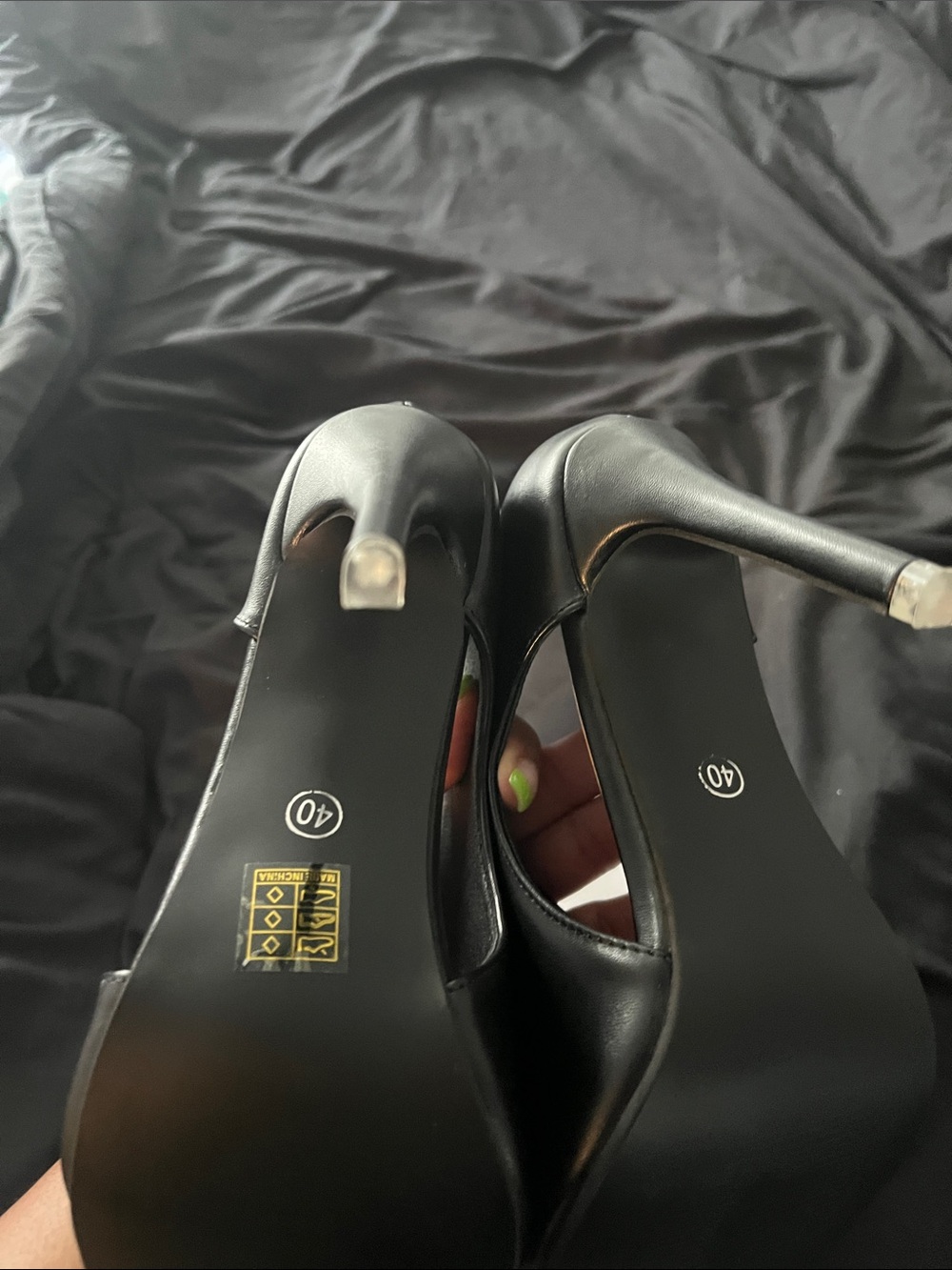 Classic Black Open-Toe Women's Heels with Cutout Detail - Picture 2 of 4